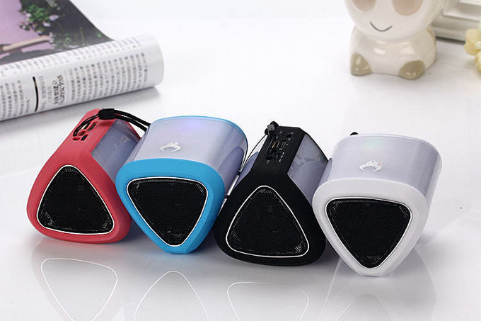 Mobile Laptop Mini Portable Bluetooth Speakers , Bluetooth Rechargeable Speaker713