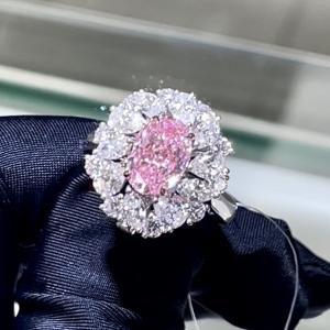 Quality 18k Oval Shape Lab Grown Pink Diamond Ring Luxury Jewelry Design For Party / Banquet wholesale