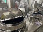 Vacuum mixer homogenizer paste mixing tank, body lotion and cream making