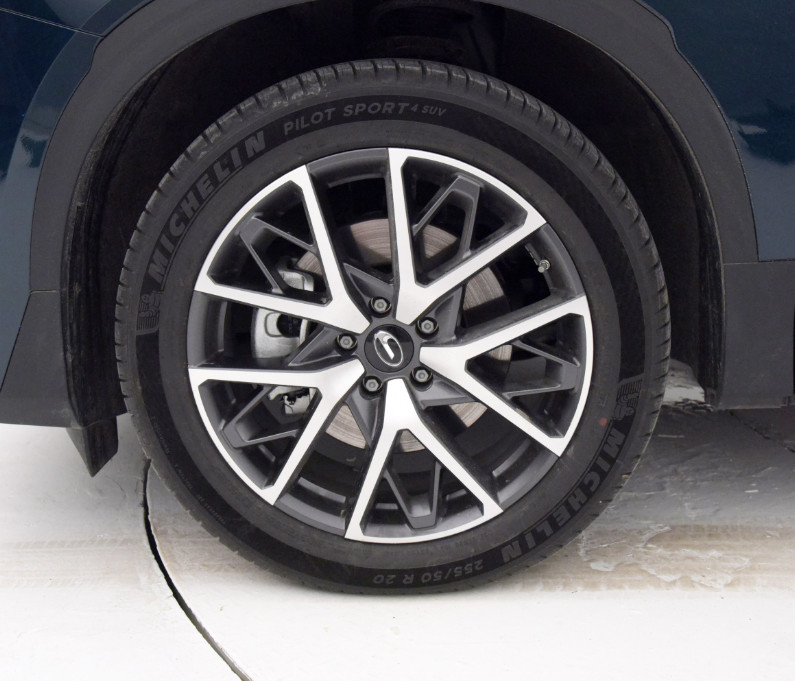 Trumpchi GS8 Hybrid 2022 Dual Engine 2.0TGDI Four-wheel Drive 7 Seats SUV