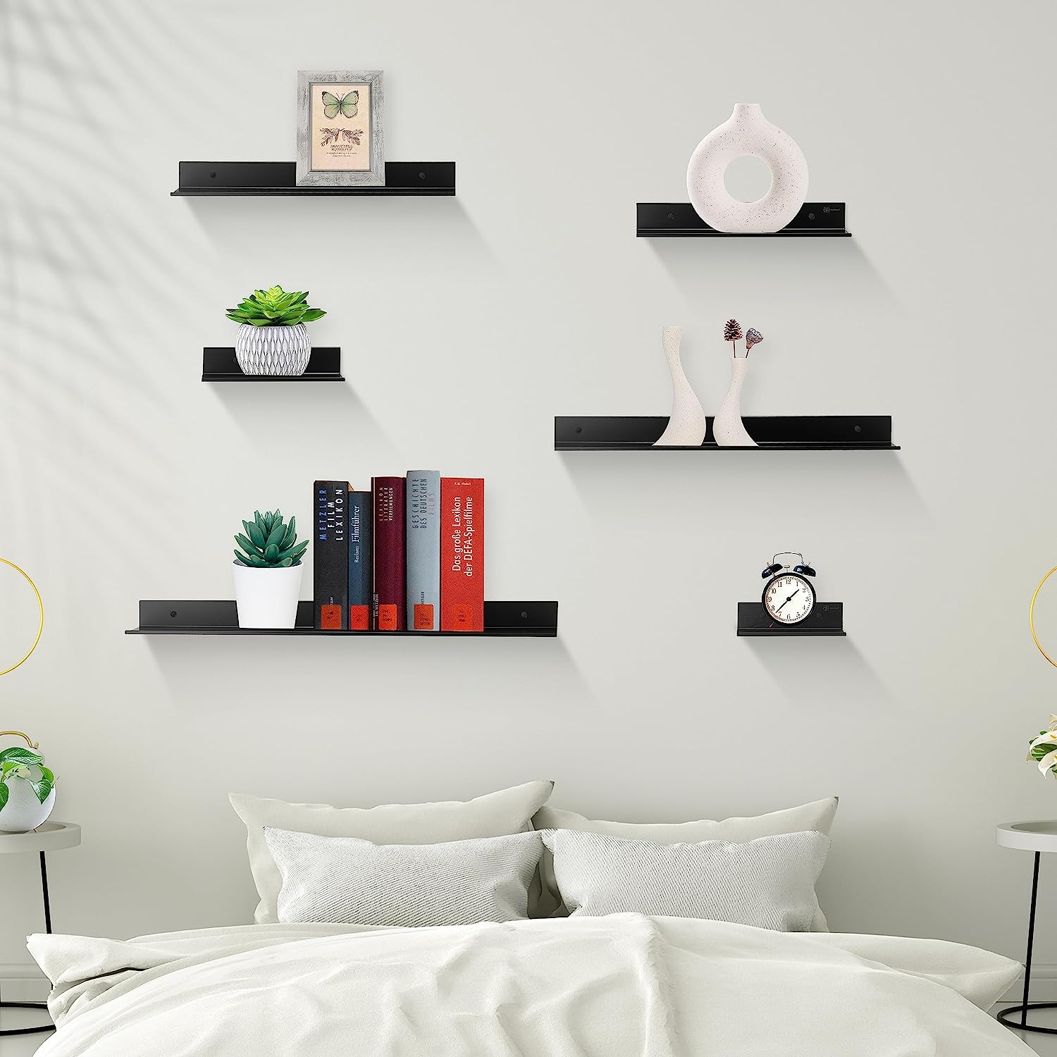 Stylish Matt Black Wall Mount Floating Metal Wall Shelf Bracket for Easy Installation