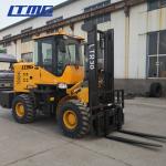 Heavu Duty 3 Ton Mini All Terrain Forklift Truck , Rough Terrain Masted Forklift