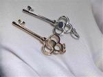 diamonds of crown key 18kt gold with yellow gold or white gold or pink gold