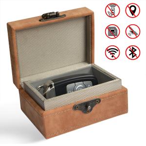 Quality PU Leather Faraday Cage Key Holder Keyless Entry Fob RFID Signal Blocking wholesale