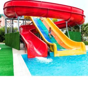 Quality All Ages Hotel Pool Slide With Water Spray Environmental Friendly wholesale