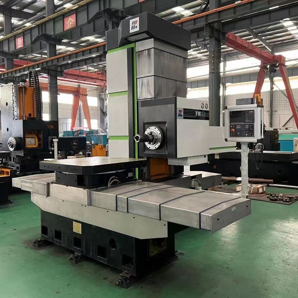 Accurate CNC Boring Machine with Table Travel Y of 900 mm and Travel W-axis of 600 mm