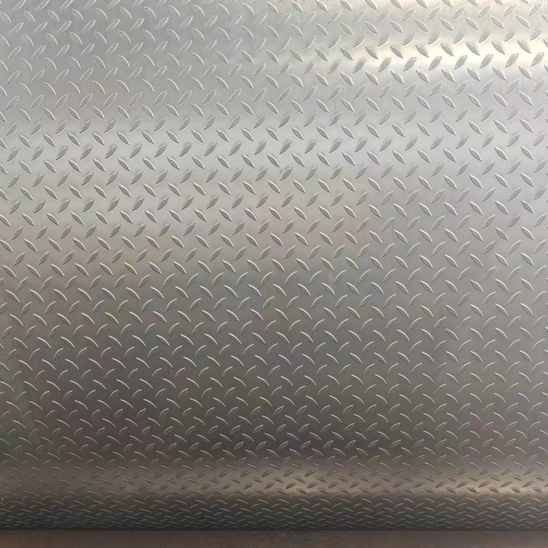 Hot Rolled 316L Stainless Steel Checkered Plate Corrosion Resistance Checkered Plate for Chemical Industrial