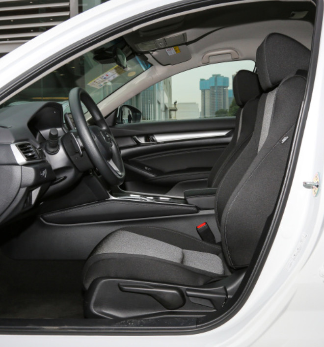 Accord 2022 Rui Hybrid 2.0L Ruiku Edition Hybrid 4 Door 5 Seats sedan medium car