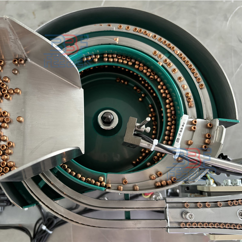 Copper Nuts Screw Bowl Feeder Metal Parts Electromagnetic Vibrating Feeder