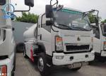 4m3 4x2 Light Fuel Truck 116hp Engine 4tons Oil Tanker Truck