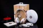 Beats by Dr.Dre Solo2 Wireless Headband Wireless Headphones Special Edition Gold