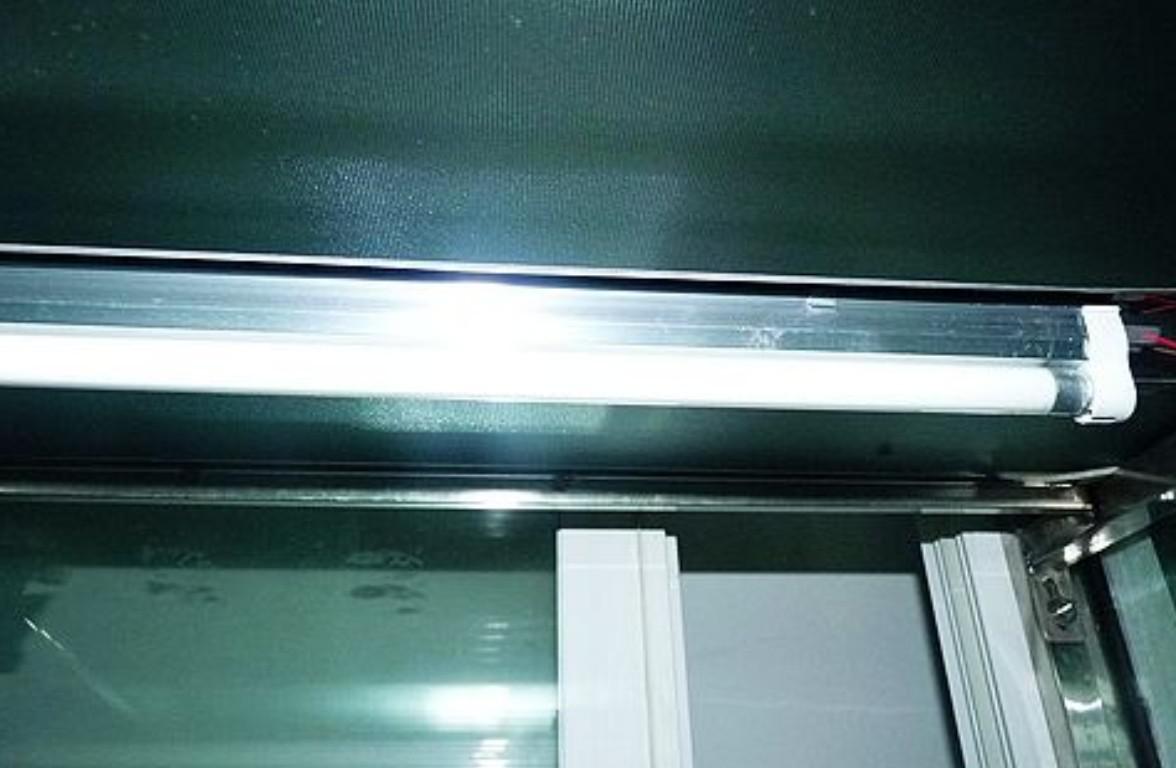 Supermarket Mini Two Layers Cake Display Freezer Dual Temperature For Shop