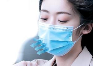 Quality PPE 3 Ply Earloop Disposable Non Woven Face Mask High Filtration Customized Size wholesale