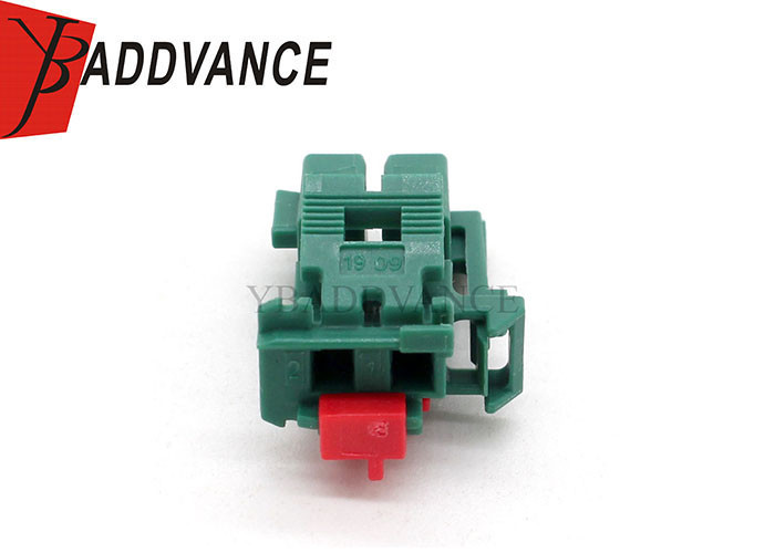 Electrical 2 Pin Female TE Connectivity AMP Connectors Green Plug 2289220-3