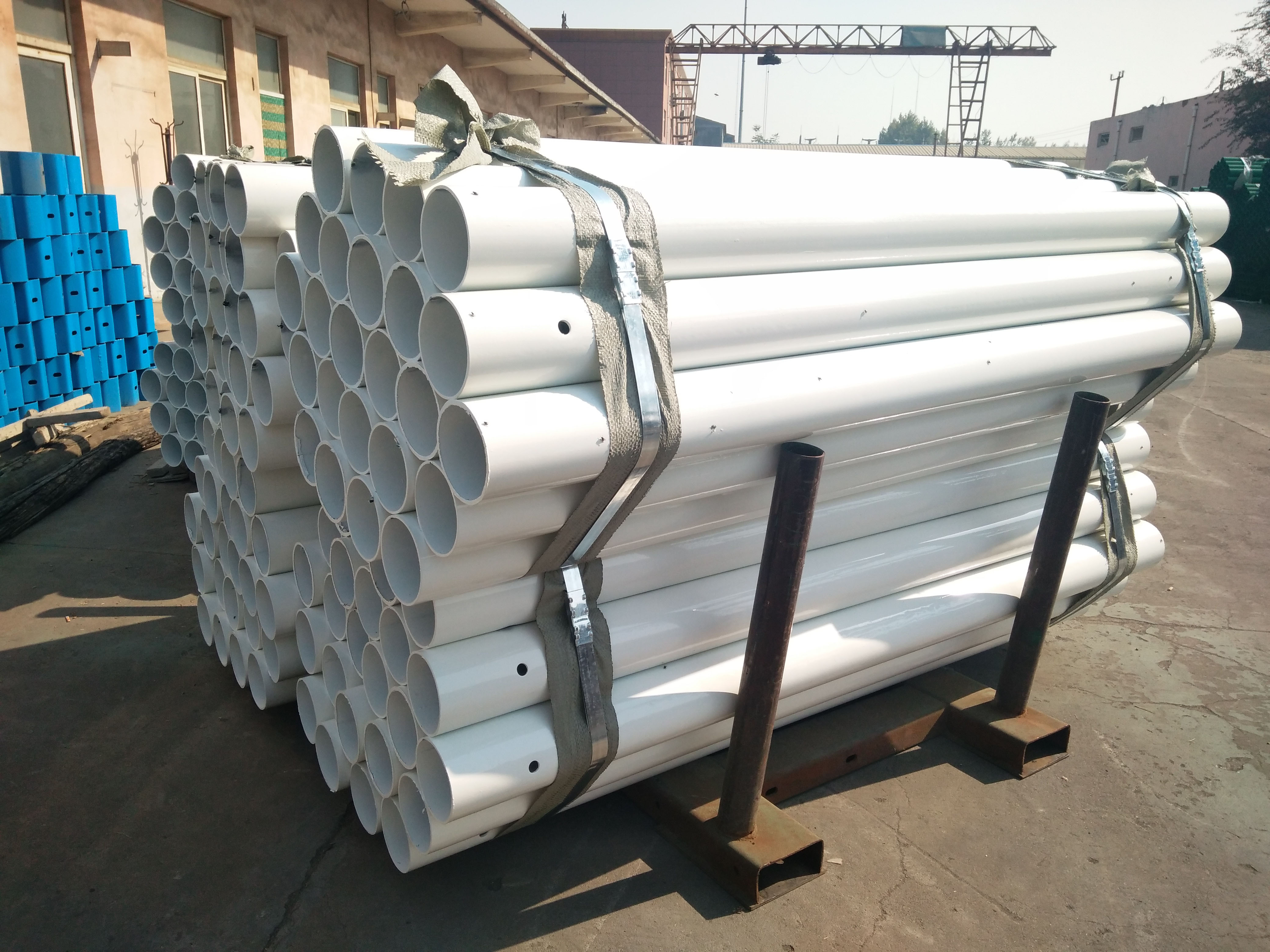 Road Traffic Safety Galvanized Metal Round Newel Post for Highway Guardrail Post
