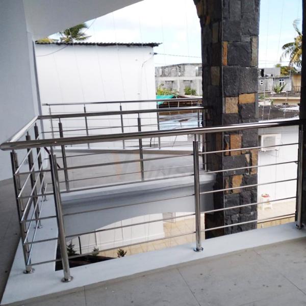 Cheap 201 304 316 Grade Stainless Steel Inox Guardrail Accept Customization for sale