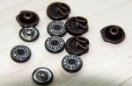 Embossed Logo Custom Clothing Buttons Brass Reusable / Washable
