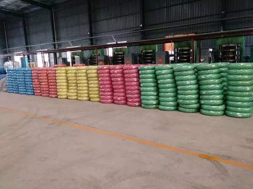 Motorcycle Tires, off-Road Vehicle Tires, Road Tires 80/90-17 3.00-17 3.00-18 2.75-18 2.75-17 2.75-21 3.25-18 Wholesale Tires