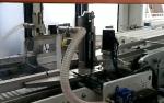 Automatic bath tissue paper roll bundle packing machine