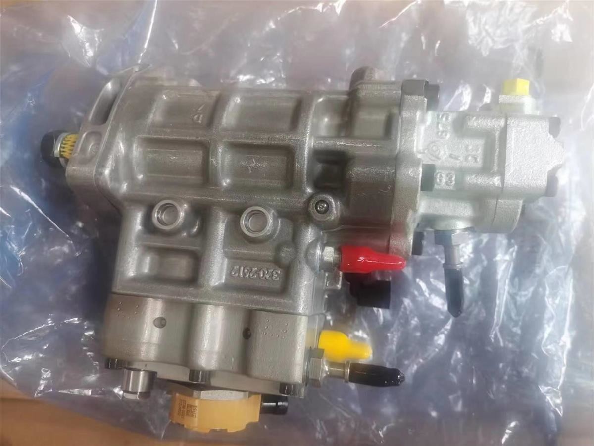 C4.4 C6.6 420E 430E 450E Engine Parts Fuel Pump Assy 3240532