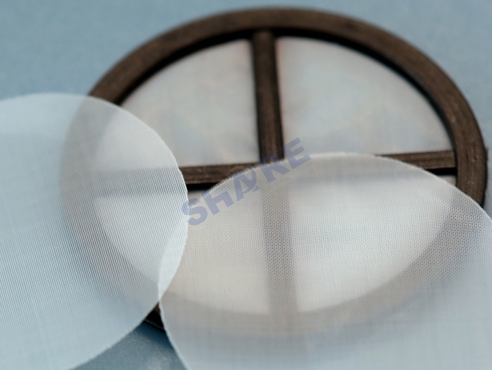 moulded cap