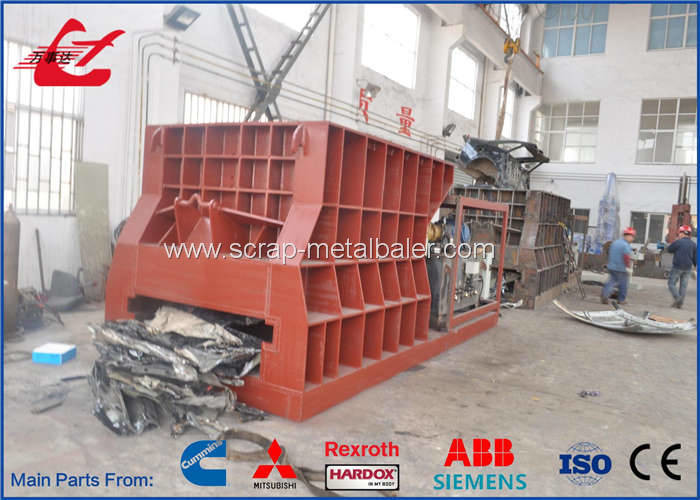 Gas Cylinder Automatic Scrap Metal Shear 74kW Motor CE Certificate Q43W-4000A