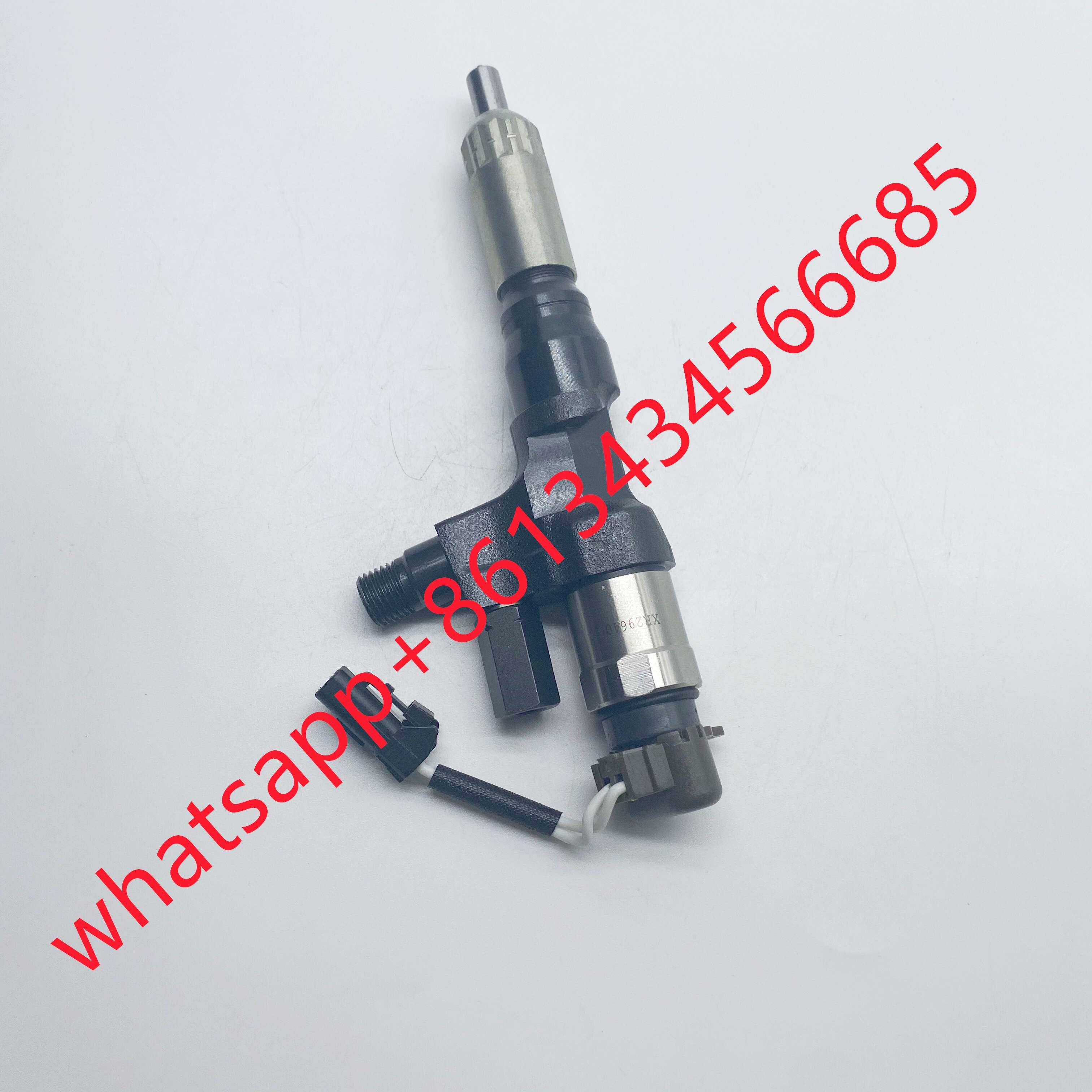 Good Quality Diesel Common Rail Injector 095000-6593 For HINO J08E 23670-E0010 23670E0010