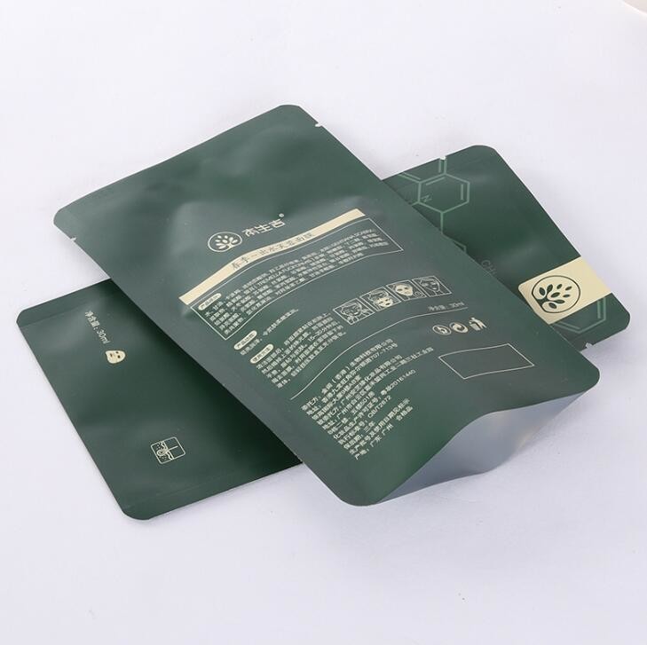 MOPP / VMPET Three Side Seal Pouch Heat Seal Aluminium Foil Bags For Facial Mask