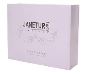 Quality Clamshell Magnetic Buckle Printed Paper Box Custom Cosmetic Gift Packing Box wholesale