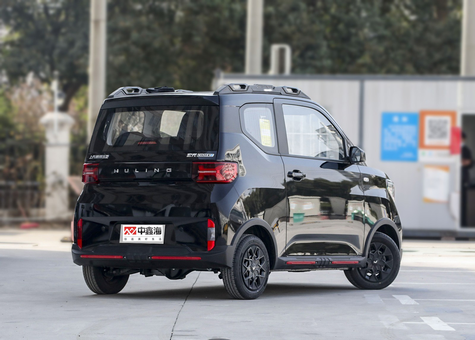 Automobile Hongguang MINIEV 2022 GAMEBOY 300km Play Coffee Lithium Iron Phosphate high speed electric cars luxury cars city use