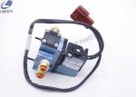 GT7250 Cutter Parts No 62651001 Head Up / Down Valve Assy S-7200 For Machine