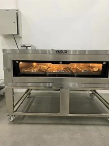 Quality 3.5kw Bakery Deck Oven European Style 3 Tray Single Deck 40X60cm Trays wholesale