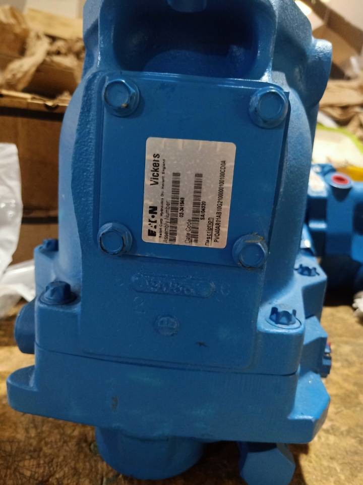 High Pressure Plunger Pump PVH131C-LF-12S-10-C25V-31 1.2KW Vickers Hydraulpump