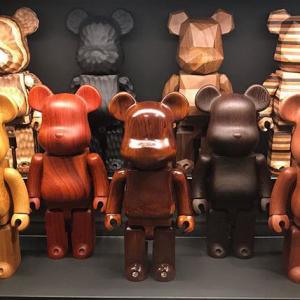 Quality Non Toxic Hand Carved Wood Sculptures , Large Wood Carved Bears wholesale