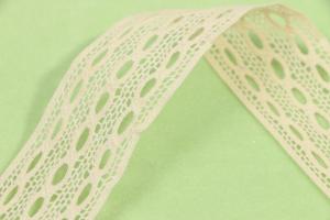 Quality 33mm Cotton Crochet Lace Trim , OEM Vintage Crochet Edging For Multiusage wholesale
