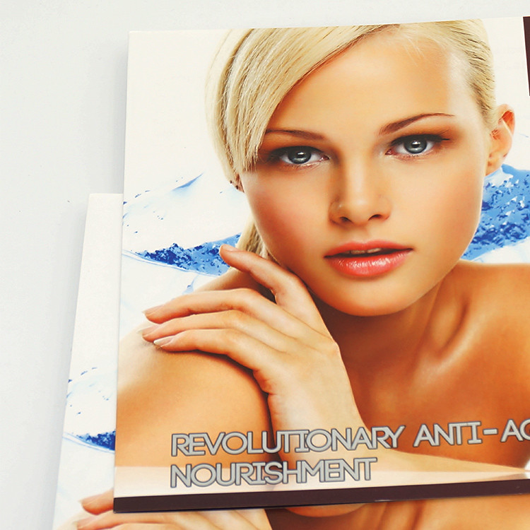 A5 Landscape Booklet Flyer Printing Swiss Zell Catalog Printing 32 Pages