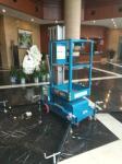 8M Aluminium Alloy 136kg Single Mast Lift