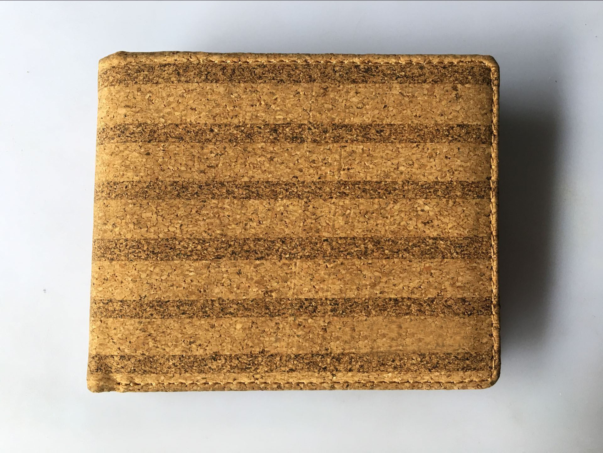 New style Bifold men gender slim cork wallet 11x9cm with pocket coin and card slot