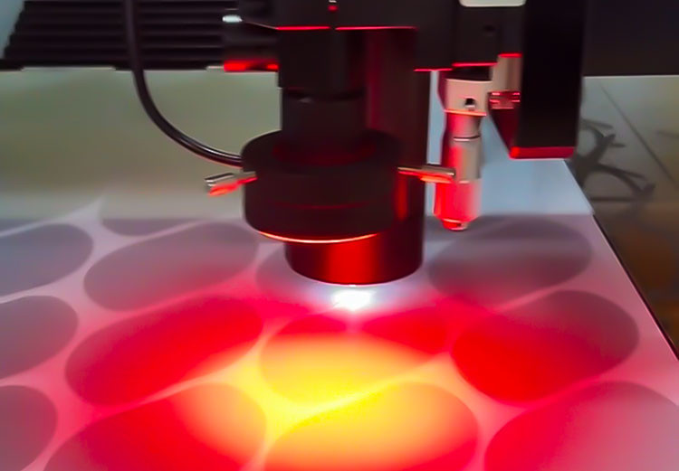 80W Picosecond Fiber Laser Cutting Machine Cut Glass For Mobile Display'S Glass