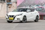 Gasoline Left Hand Dongfeng Nissan LANNIA 185 High Speed 4-door 5-seater