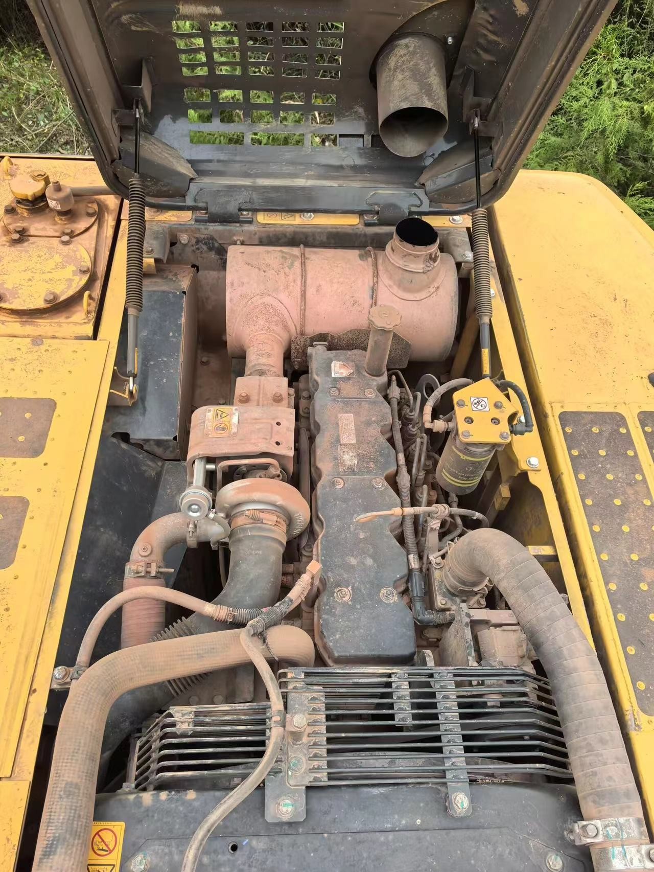 Used Komatsu PC220 Excavator For Construction And Mining Projects