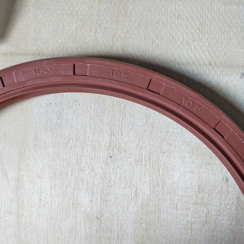 Balance Shaft Oil Seal Az9114520223 160X185X10.5 for Sinotruk HOWO