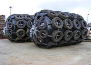 Quality Yokohama cylindrical pneumatic rubber fenders for ship berthing wholesale