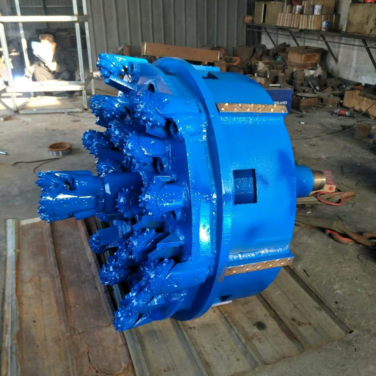Power Factory Assembled Drill Bit Hole Opener 1200mm For Oil Well Drilling With Stability