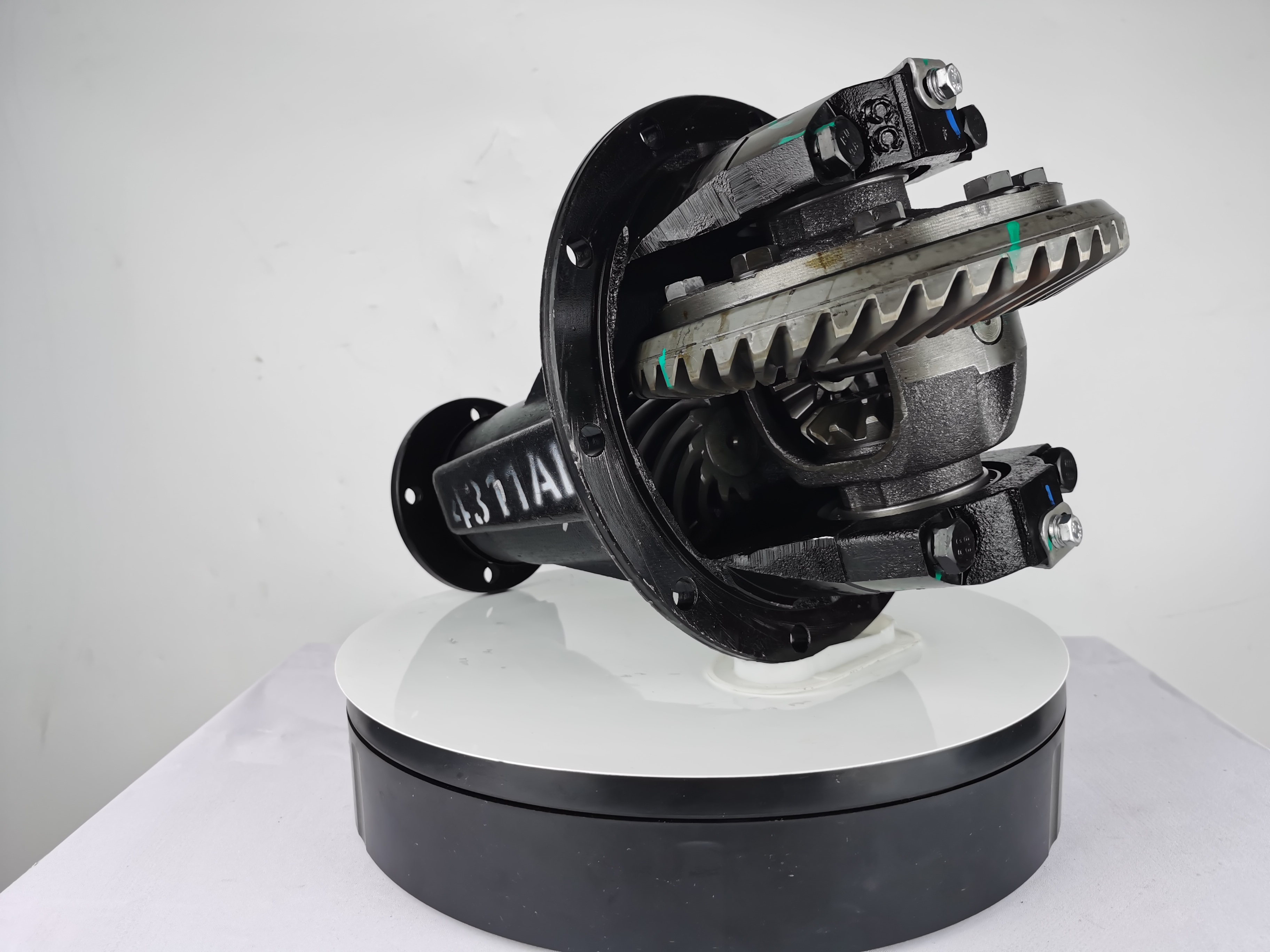 2402100-T01 Changan HONOR Main Reducer With Differential OEM Standard