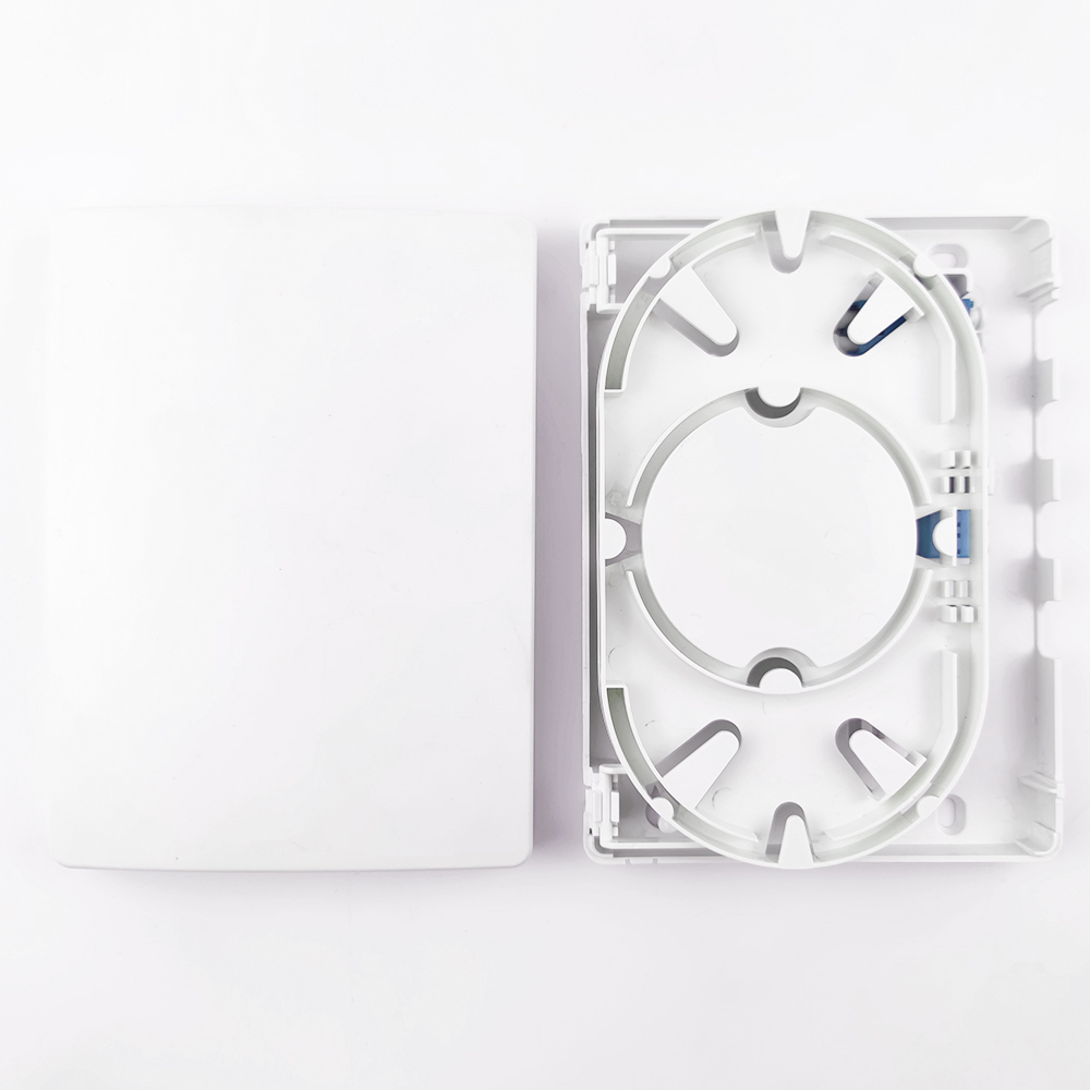 150*110*30mm FTTH Network Indoor 4 Cores LC UPC Plastic Fiber Optic Faceplate Socket Panel