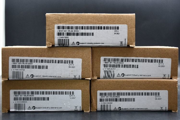 Siemens Input Relay Module 32 Inputs, 120 V ac, 125 x 40 x 120 mm