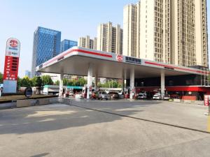 Quality Petrol station Outdoor waterproof customized design gas station canopy wholesale