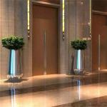 Hot sale decorative round steel flower pots small planter