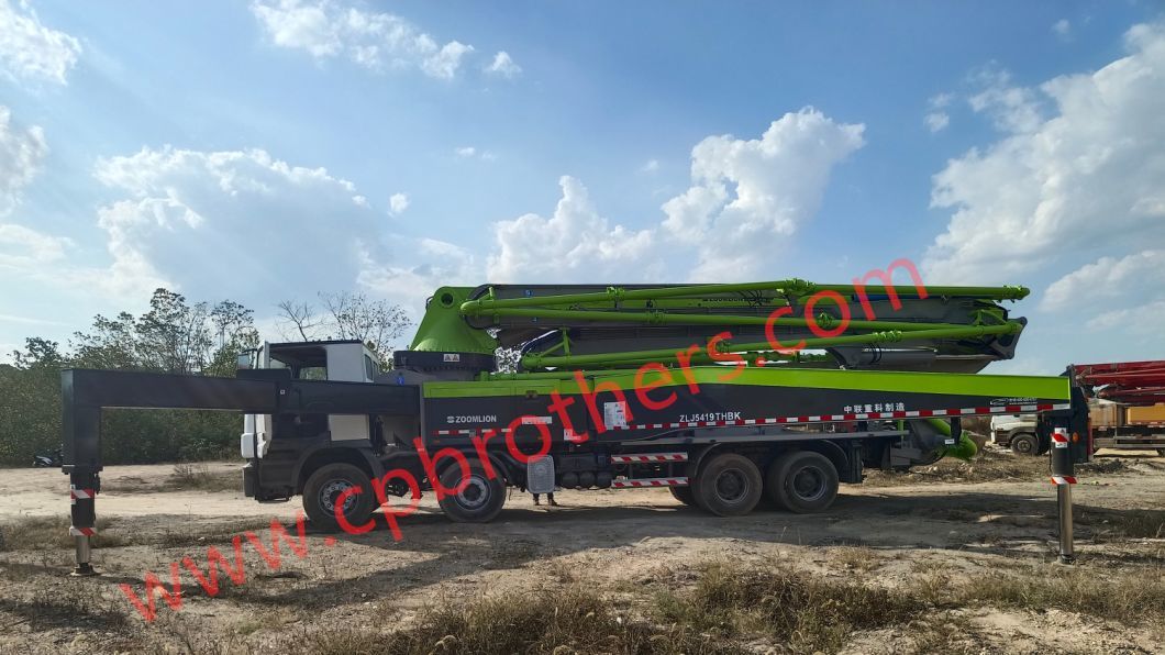 2013 Zoomlion 52m Concrete Pump Truck Pump Beton Pump on Renew Condition Sell with Promotion Price